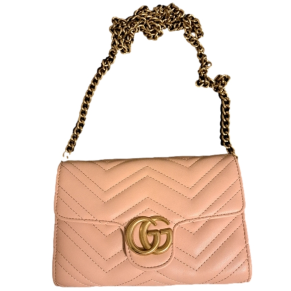 Gucci Handbags - Gucci marmont mini bag
